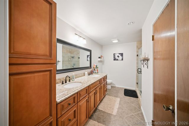 205 W Baton Rouge Street, Broken Arrow, OK 74011