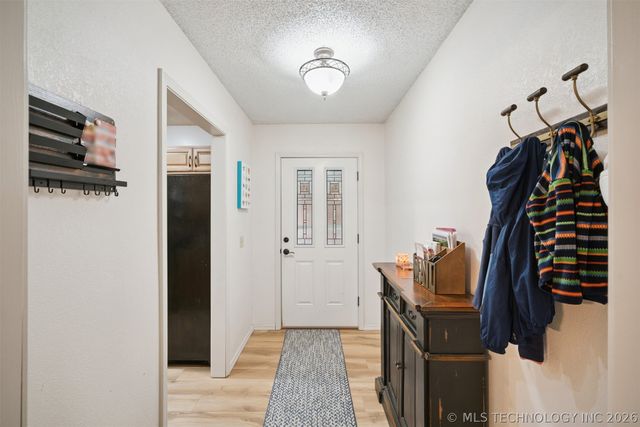 205 W Baton Rouge Street, Broken Arrow, OK 74011