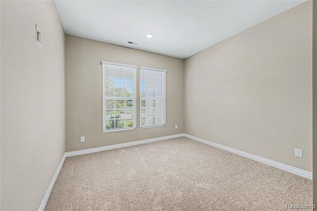5224 Lewiston Road, Canton, MI 48188
