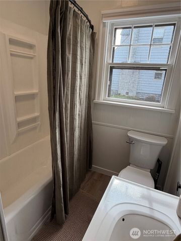 181 Beacon Hill Drive, Longview, WA 98632