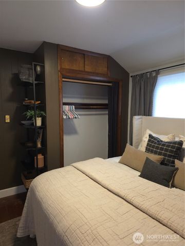 181 Beacon Hill Drive, Longview, WA 98632