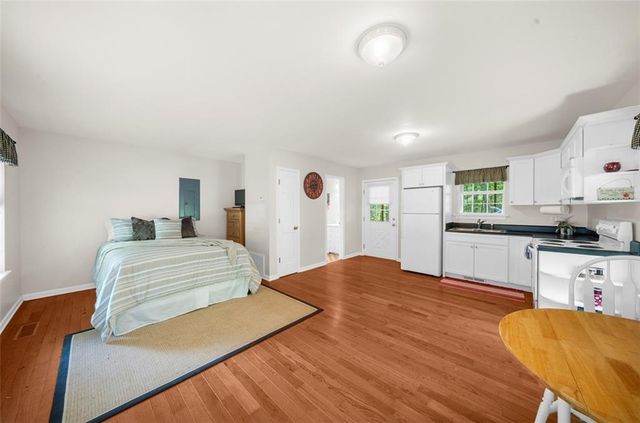 11905 Hutcheson Ferry Road, Chattahoochee Hills, GA 30268