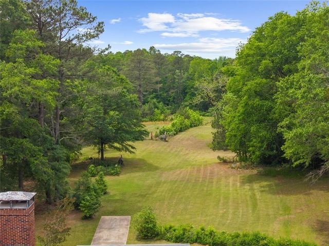 11905 Hutcheson Ferry Road, Chattahoochee Hills, GA 30268