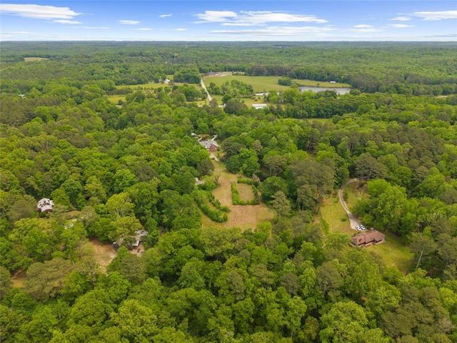 11905 Hutcheson Ferry Road, Chattahoochee Hills, GA 30268