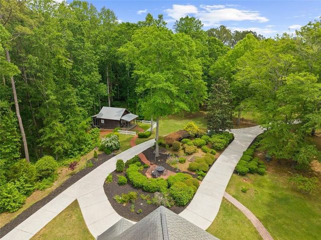 11905 Hutcheson Ferry Road, Chattahoochee Hills, GA 30268