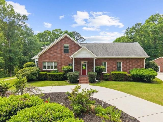 11905 Hutcheson Ferry Road, Chattahoochee Hills, GA 30268