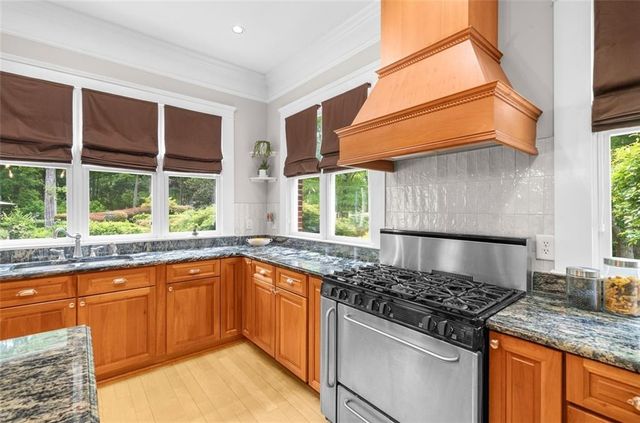11905 Hutcheson Ferry Road, Chattahoochee Hills, GA 30268