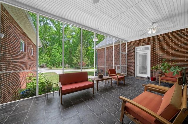 11905 Hutcheson Ferry Road, Chattahoochee Hills, GA 30268