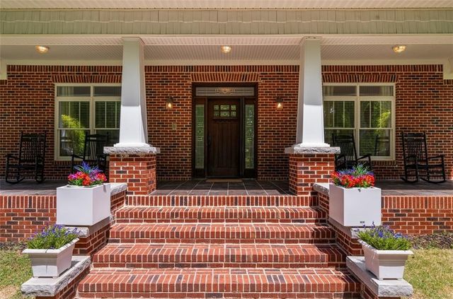 11905 Hutcheson Ferry Road, Chattahoochee Hills, GA 30268
