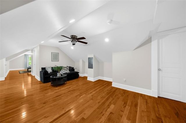 11905 Hutcheson Ferry Road, Chattahoochee Hills, GA 30268