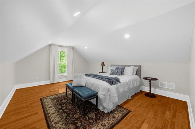 11905 Hutcheson Ferry Road, Chattahoochee Hills, GA 30268