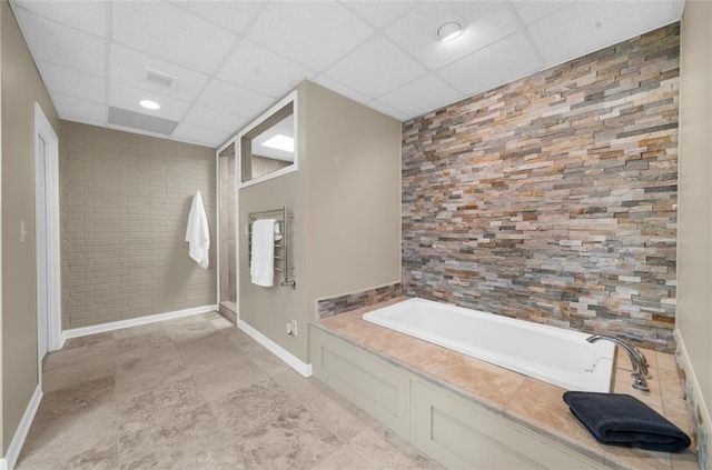 11905 Hutcheson Ferry Road, Chattahoochee Hills, GA 30268