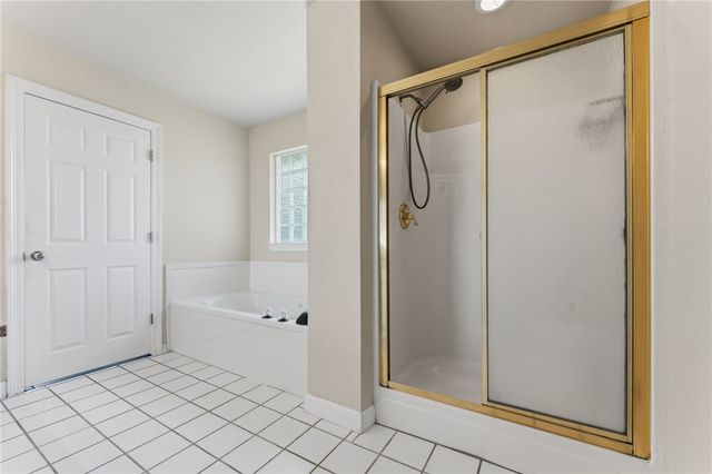 4403 W Bell Flower Drive, Fayetteville, AR 72704