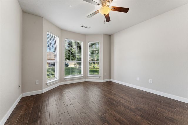 4403 W Bell Flower Drive, Fayetteville, AR 72704