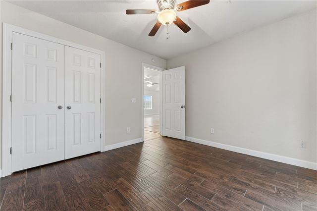 4403 W Bell Flower Drive, Fayetteville, AR 72704