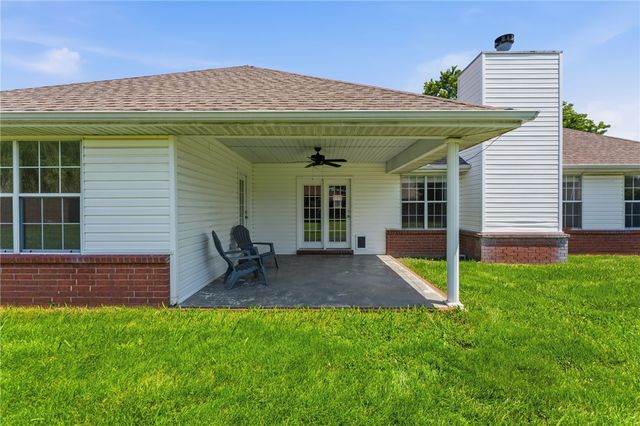4403 W Bell Flower Drive, Fayetteville, AR 72704