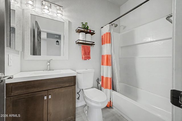 3283 E BOSTON Street, Gilbert, AZ 85295