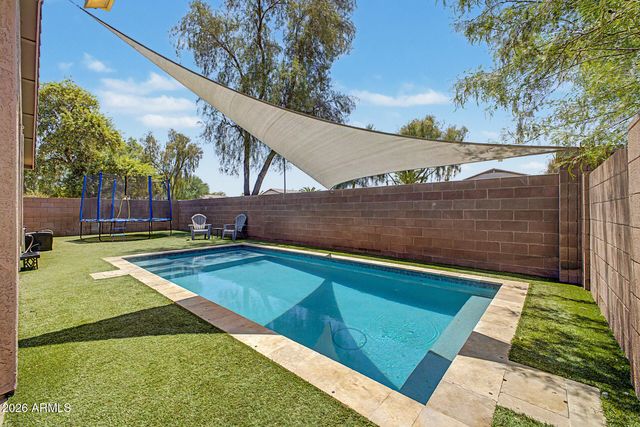3283 E BOSTON Street, Gilbert, AZ 85295