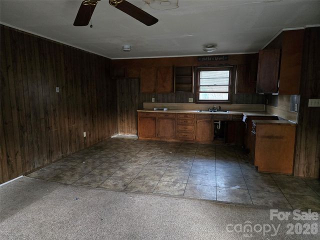 419 Rocky Brook Road, Shelby, NC 28150