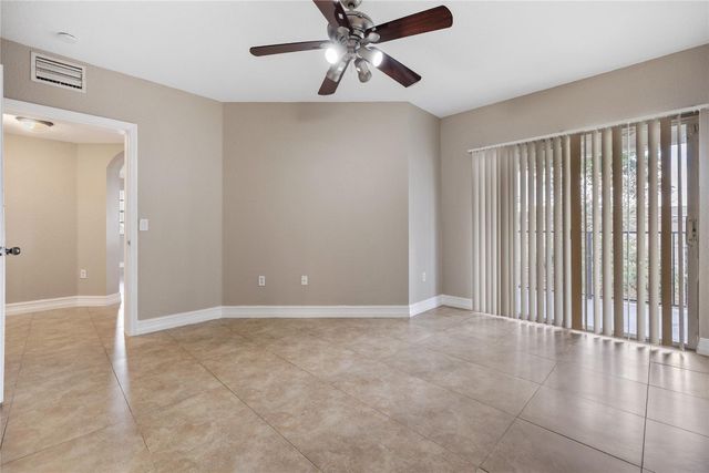 410 Belmont Lane 410, North Lauderdale, FL 33068