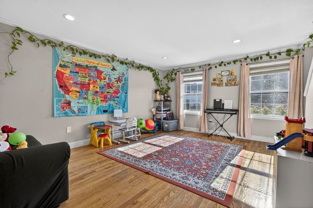 8 Katie Lane, Nashua, NH 03062