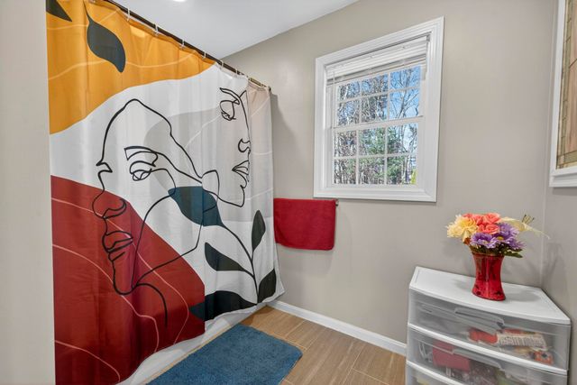 8 Katie Lane, Nashua, NH 03062