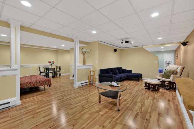 8 Katie Lane, Nashua, NH 03062