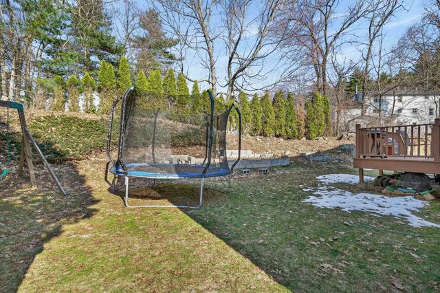 8 Katie Lane, Nashua, NH 03062