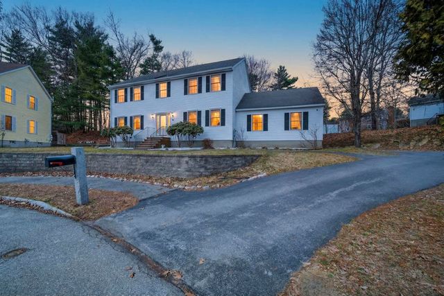 8 Katie Lane, Nashua, NH 03062