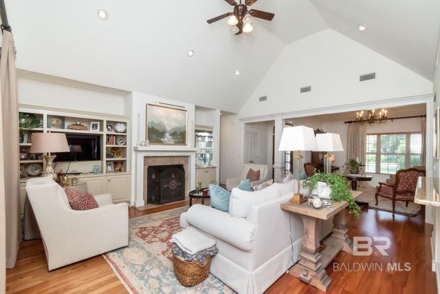 134 Song Grove Boulevard, Fairhope, AL 36532