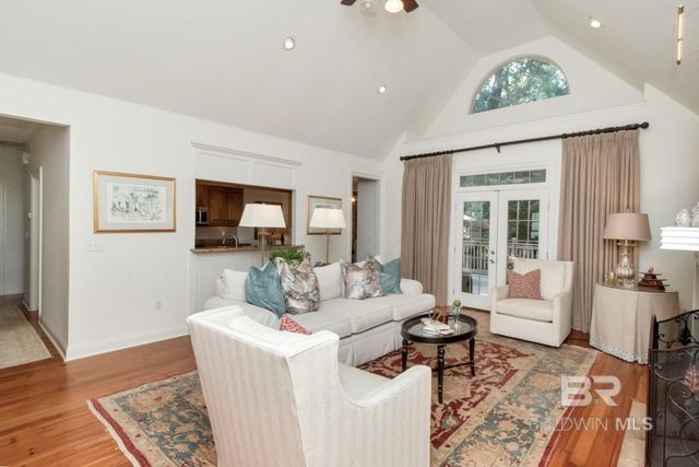 134 Song Grove Boulevard, Fairhope, AL 36532