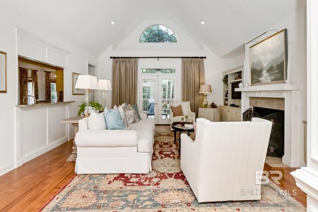 134 Song Grove Boulevard, Fairhope, AL 36532