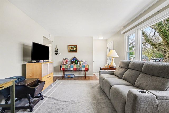 2506 Brookdale Drive, Holland, MI 49424