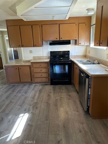 13925 Walnut, Clearlake Oaks, CA 95423