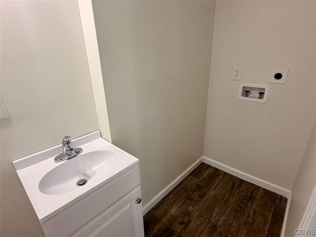 107 East Cayuga Street, Oswego, NY 13126
