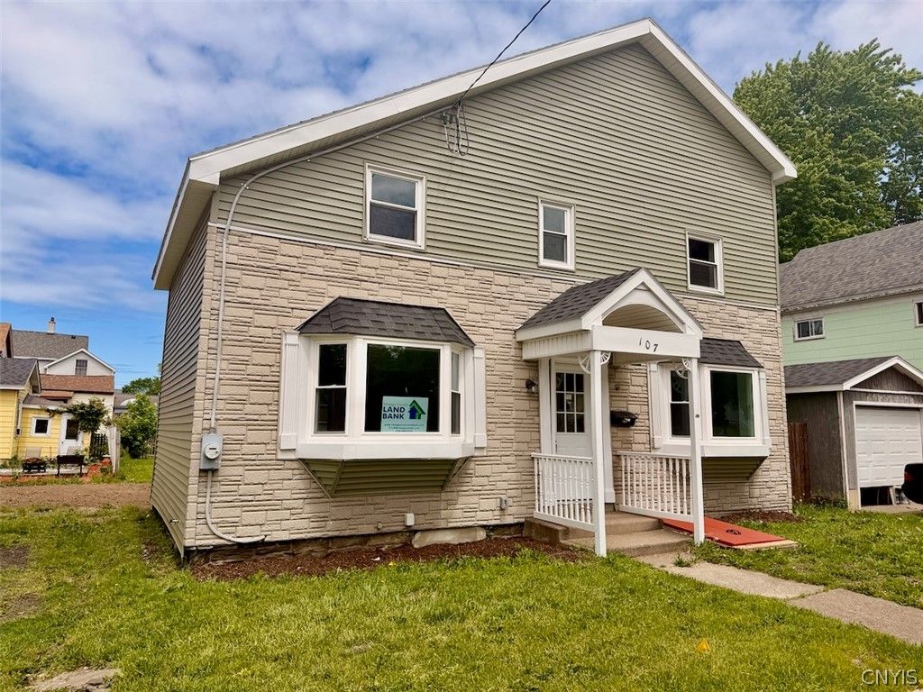 107 East Cayuga Street, Oswego, NY 13126
