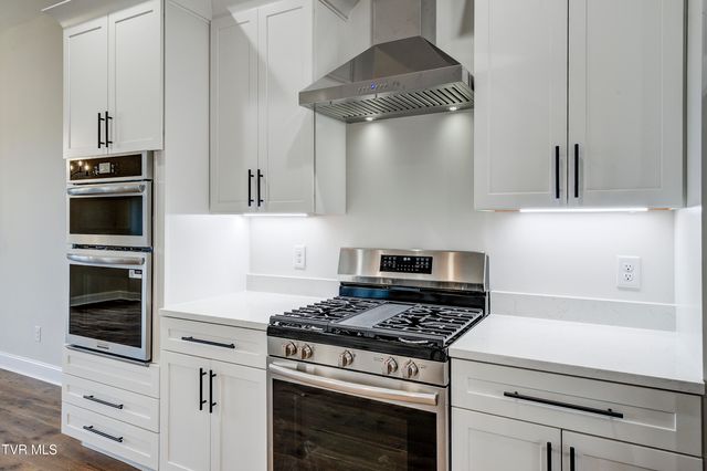 880 Granby Rd Road, Kingsport, TN 37660