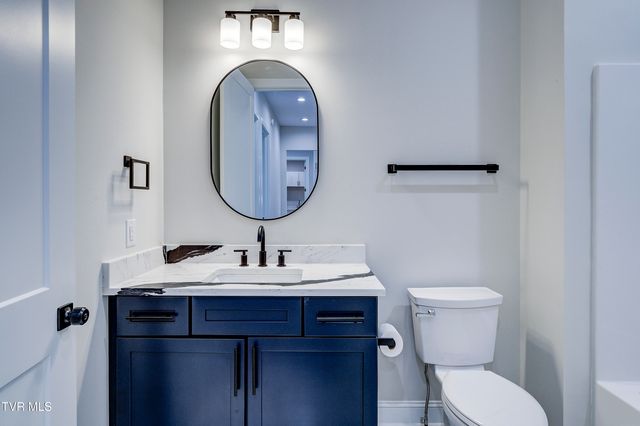 880 Granby Rd Road, Kingsport, TN 37660