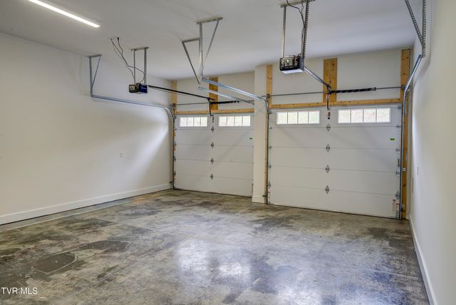 880 Granby Rd Road, Kingsport, TN 37660