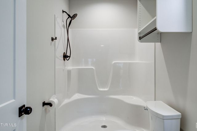 880 Granby Rd Road, Kingsport, TN 37660