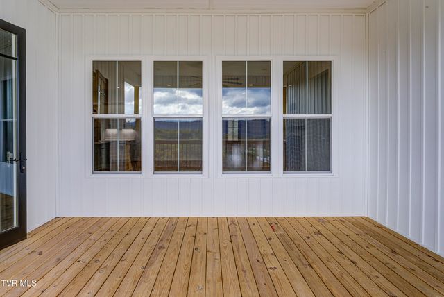 880 Granby Rd Road, Kingsport, TN 37660