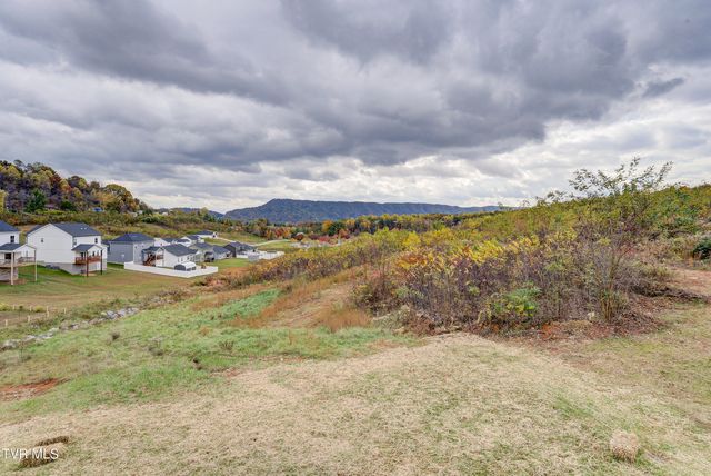 880 Granby Rd Road, Kingsport, TN 37660