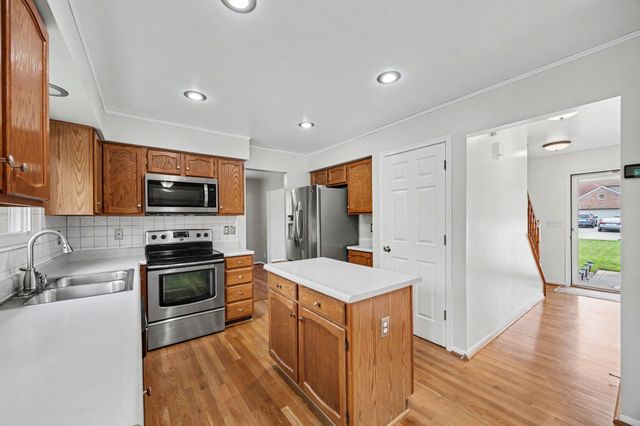 3206 Mccowan Drive, Taylor Mill, KY 41015