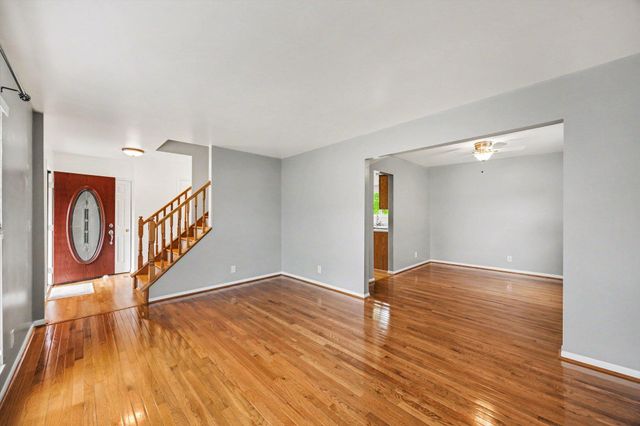 3206 Mccowan Drive, Taylor Mill, KY 41015