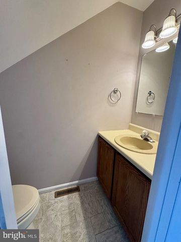 3618 WILLOW ST, Chincoteague Island, VA 23336