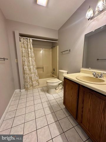 3618 WILLOW ST, Chincoteague Island, VA 23336