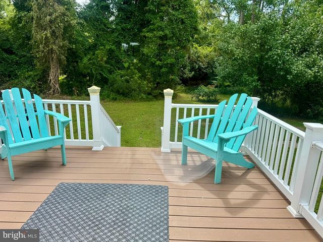 3618 WILLOW ST, Chincoteague Island, VA 23336