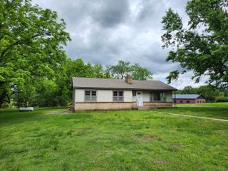731 E Hubble Drive, Marshfield, MO 65706