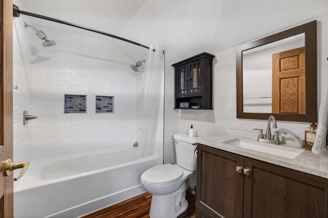3331 Hobson Avenue, Davenport, IA 52802