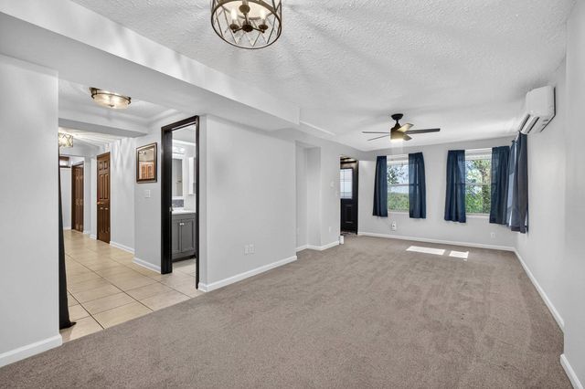 3331 Hobson Avenue, Davenport, IA 52802